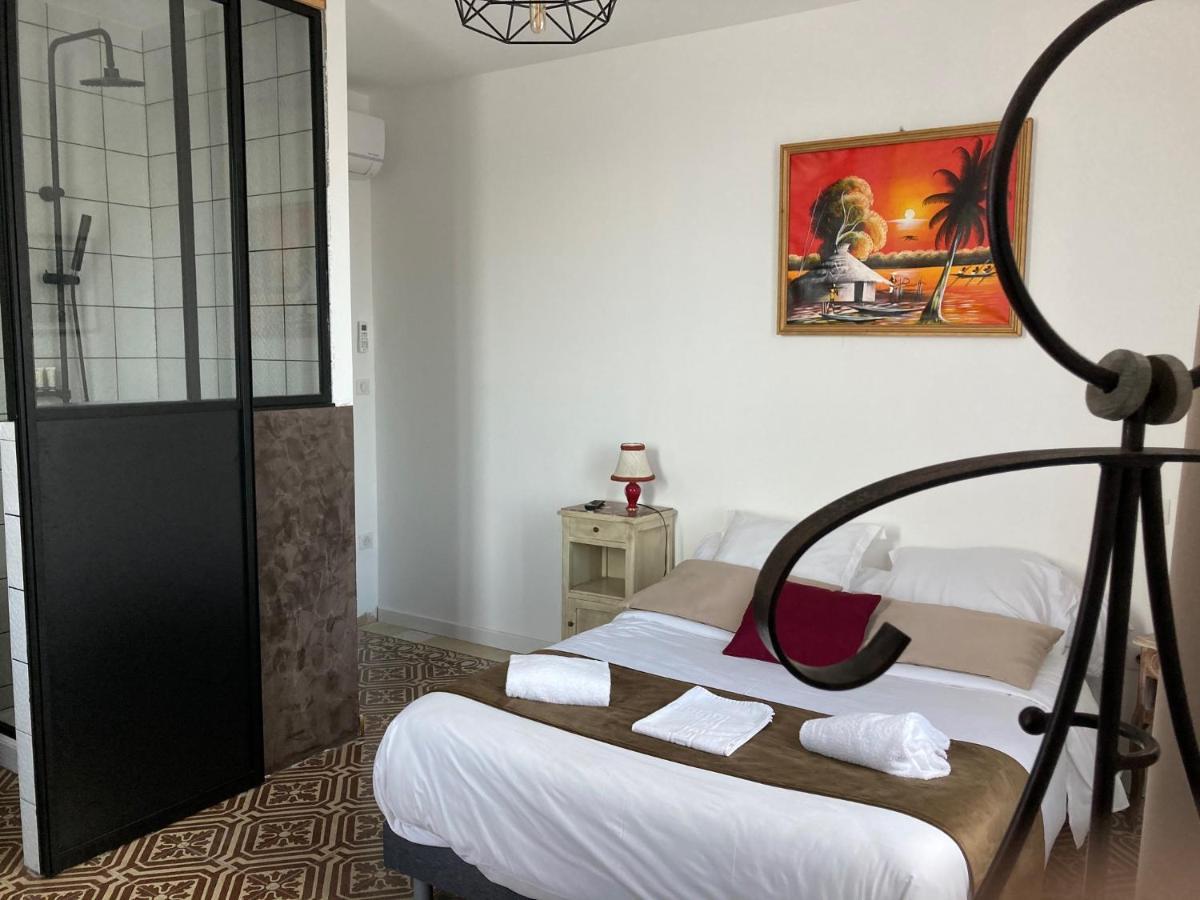 Hotel La Demeure Coloniale Мориани Плаж Екстериор снимка